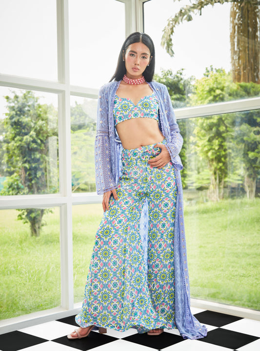 The Salerno Cape Set